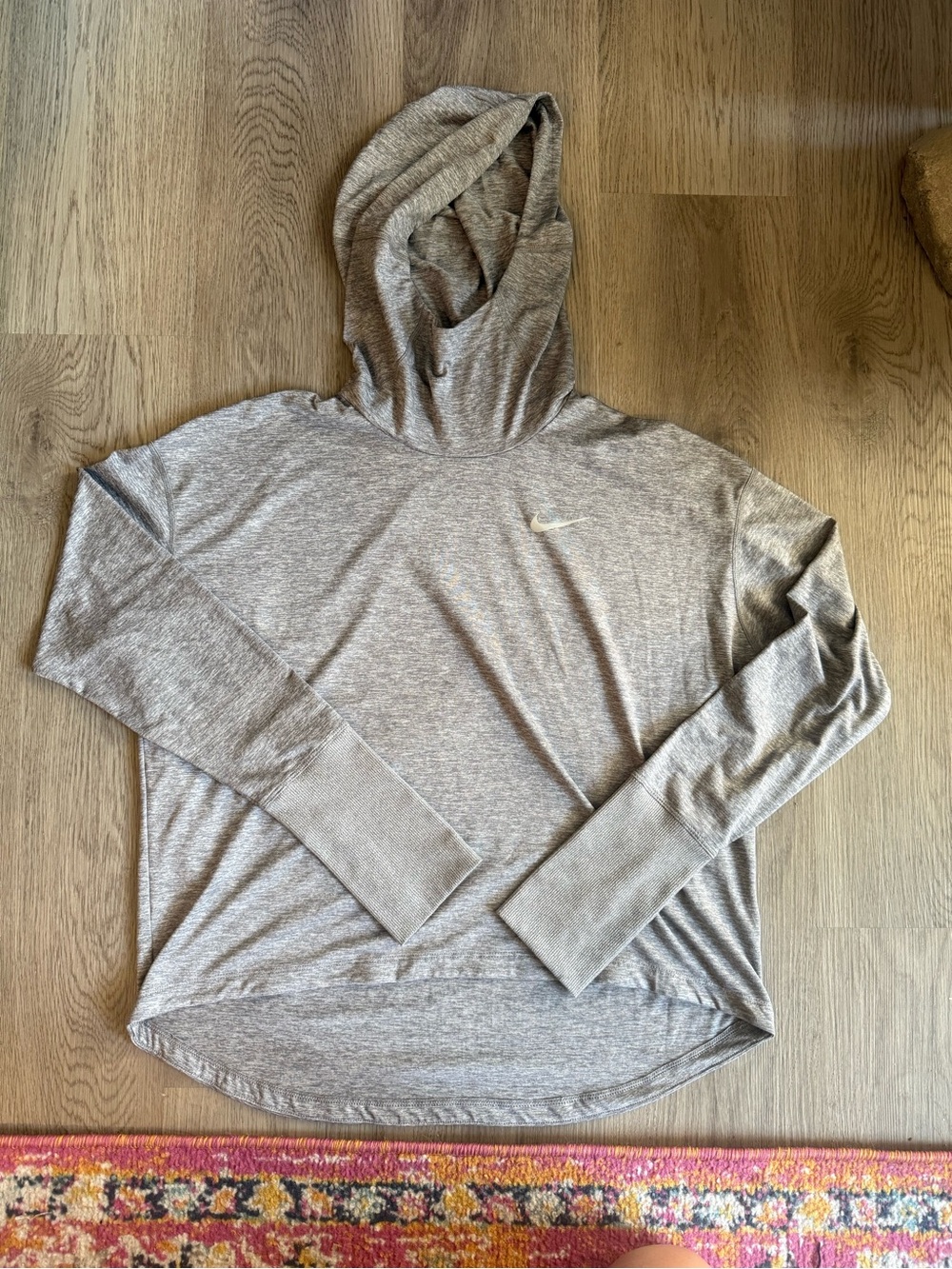 Nike Women’s Heather Gray Hooded Long-Sleeve Top
